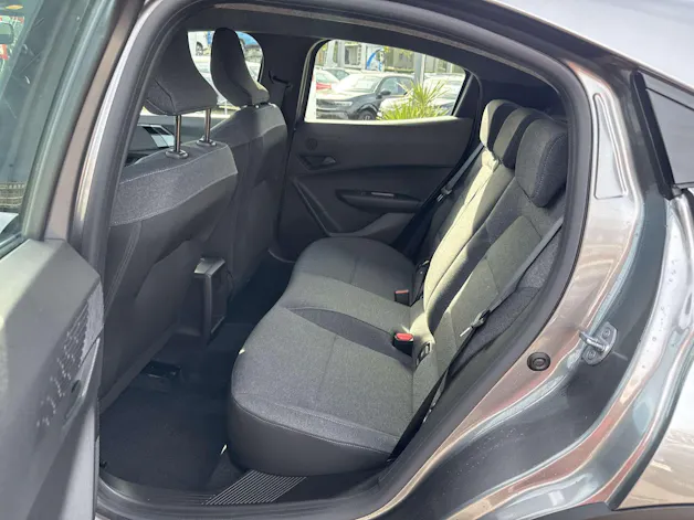 RENAULT Clio 1.2 TCe Evolution NEUES MODELL EDC-Automat