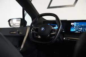 BMW iX xDrive40 Launch Edition