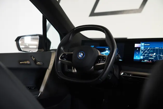 BMW iX xDrive40 Launch Edition