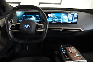 BMW iX xDrive40 Launch Edition
