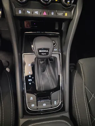 SKODA Karoq 2.0 TSI SportLine 4x4 DSG