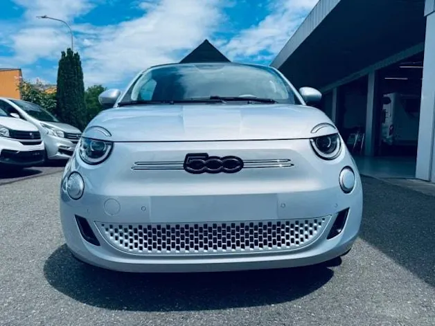 FIAT 500 C electric 87kWh La Prima