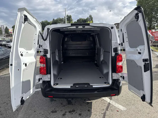 FIAT Scudo 2.0 BlueHDi L3 3-Plätzer EAT-Automat