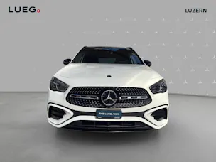 MERCEDES-BENZ GLA 200 Night Star 7G-DCT