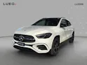MERCEDES-BENZ GLA 200 Night Star 7G-DCT