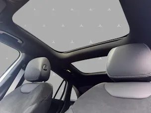 MERCEDES-BENZ GLA 200 Night Star 7G-DCT