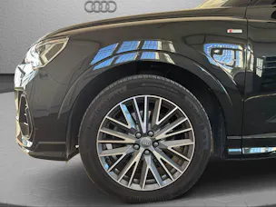 AUDI Q3 40 TFSI S line quattro S-tronic