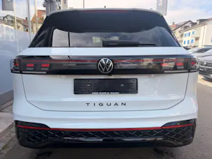 VW Tiguan 2.0 TSI 265PS 4Motion R-Line *** 360° KAMERA & PANORAMADACH ***
