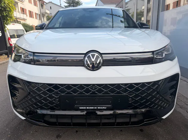 VW Tiguan 2.0 TSI 265PS 4Motion R-Line *** 360° KAMERA & PANORAMADACH ***