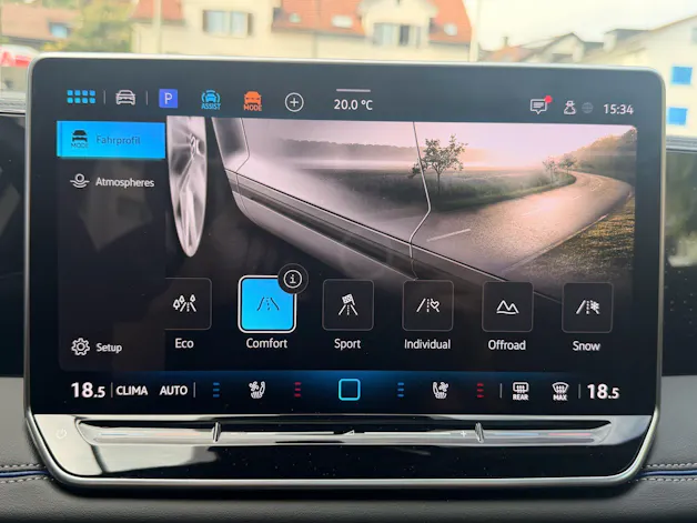 VW Tiguan 2.0 TSI 265PS 4Motion R-Line *** 360° KAMERA & PANORAMADACH ***