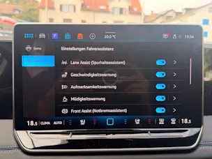 VW Tiguan 2.0 TSI 265PS 4Motion R-Line *** 360° KAMERA & PANORAMADACH ***