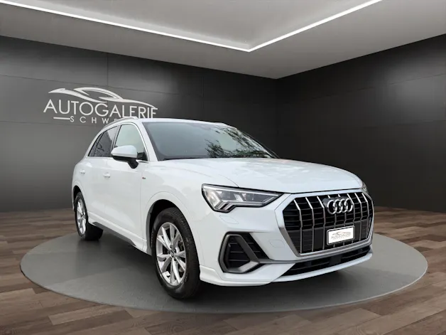 AUDI Q3 35 TFSI S line S-tronic | CH | Assistenzpaket | Matrix LED | S-LINE | Navi Plus & Phone Box | Technikpaket |