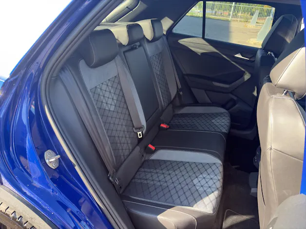 VW T-Roc 2.0 TSI R-Line DSG 4motion