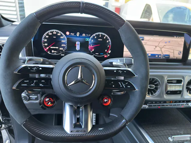 MERCEDES-BENZ G 63 AMG 9G-Tronic