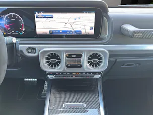 MERCEDES-BENZ G 63 AMG 9G-Tronic