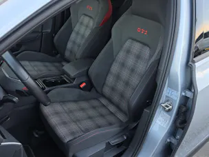 VW Golf VIII 2.0 TSI GTI DSG