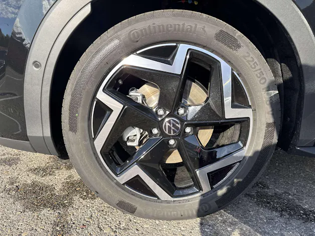 VW T-Roc 1.5 eTSi mHEV R-Line DSG-Automat