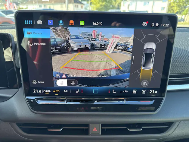 VW T-Roc 1.5 eTSi mHEV R-Line DSG-Automat