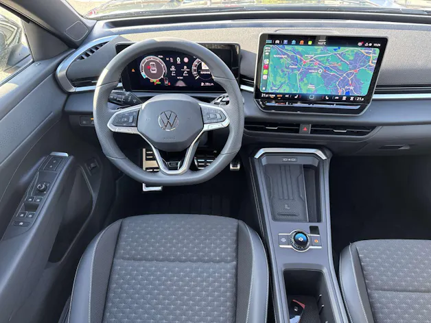 VW T-Roc 1.5 eTSi mHEV R-Line DSG-Automat