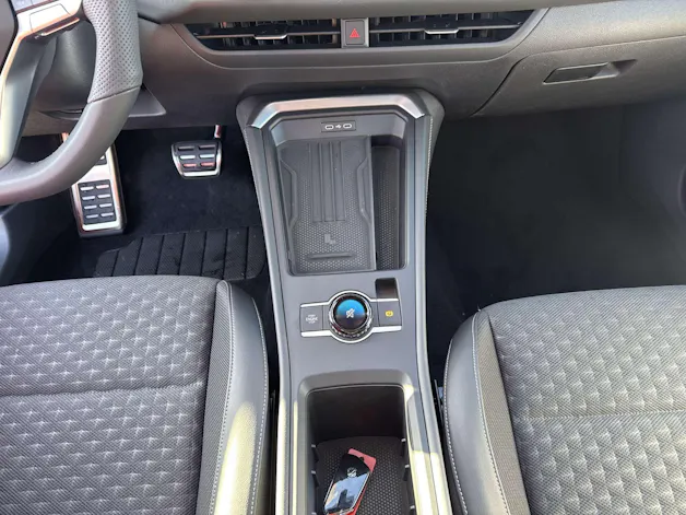 VW T-Roc 1.5 eTSi mHEV R-Line DSG-Automat