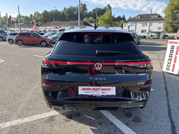 VW T-Roc 1.5 eTSi mHEV R-Line DSG-Automat