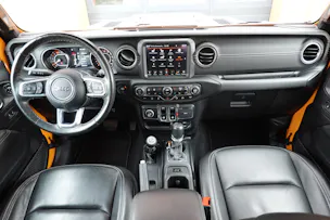 JEEP 2.0 Sahara - "Préparation complète Camping * CH Auto * Camera * Capteur avant/arrière * Intérieur Cuir"