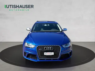 AUDI RS4 Avant 4.2 FSI quattro