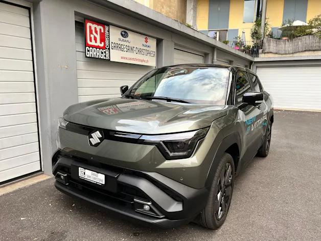 Suzuki Compact top automatique AWD