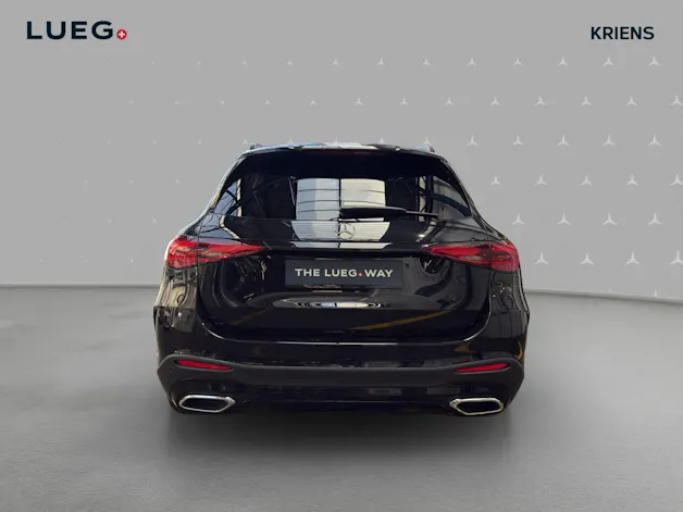 MERCEDES-BENZ GLC 200 4M - AMG / DISTRONIC / 360 Grad Kamera / Sitzklima / Soundsystem