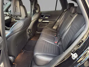 MERCEDES-BENZ GLC 200 4M - AMG / DISTRONIC / 360 Grad Kamera / Sitzklima / Soundsystem
