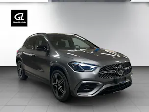 MERCEDES-BENZ GLA 200 Night Star 7G-DCT