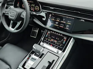 AUDI Q7 50 TDI quattro S Line tiptronic