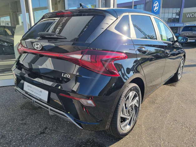 HYUNDAI i20 1.0 T-GDi Amplia DCT