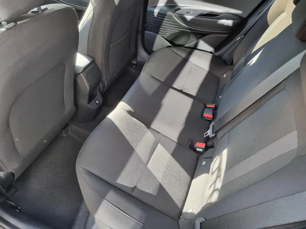 HYUNDAI i20 1.0 T-GDi Amplia DCT