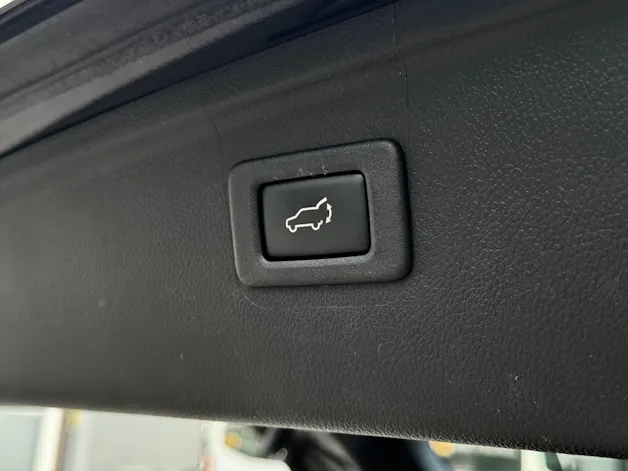 Subaru Outback 2.0D Swiss AWD Lineartronic *Rückfahrkamera + Sitzheizung*