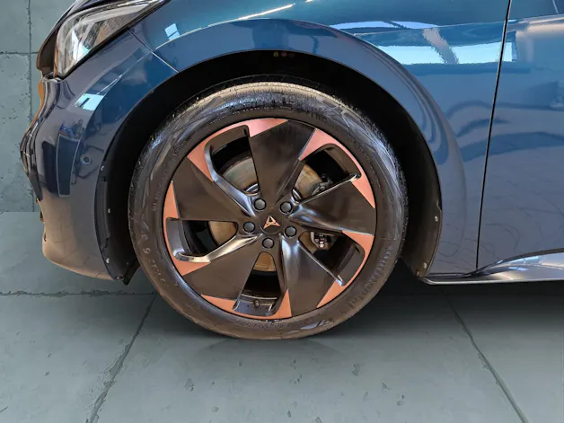 CUPRA Born 58 kWh