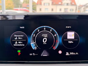 VW Tiguan 2.0 TSI 265PS 4Motion R-Line ***PANORAMADACH***