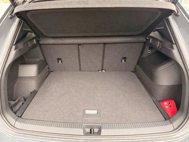 VW Tiguan 2.0 TSI 265PS 4Motion R-Line ***PANORAMADACH***