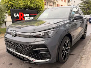 VW Tiguan 2.0 TSI 265PS 4Motion R-Line ***PANORAMADACH***