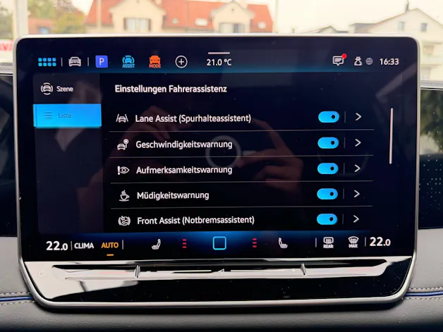 VW Tiguan 2.0 TSI 265PS 4Motion R-Line ***PANORAMADACH***