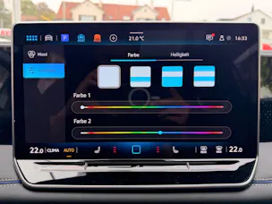 VW Tiguan 2.0 TSI 265PS 4Motion R-Line ***PANORAMADACH***