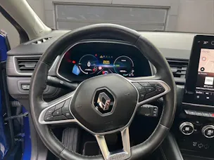 RENAULT Captur Plug-in Hybrid Initiale