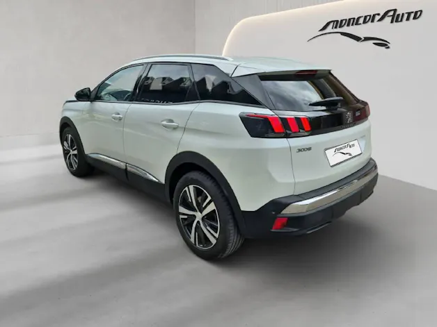 PEUGEOT 3008 Essence 130ch EAT8 Allure