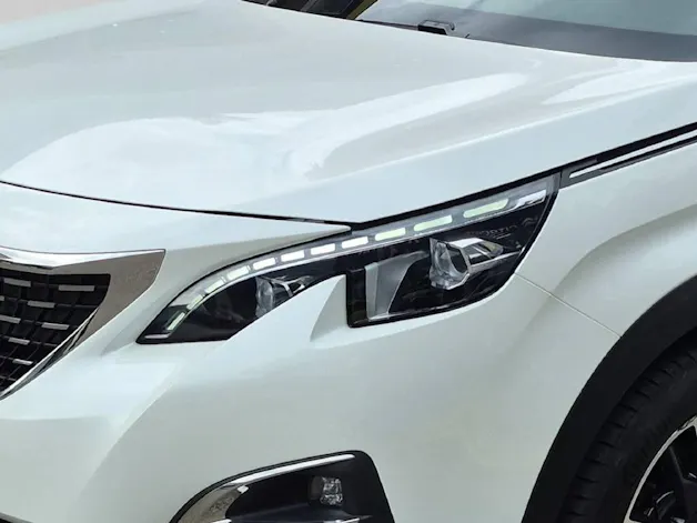 PEUGEOT 3008 Essence 130ch EAT8 Allure