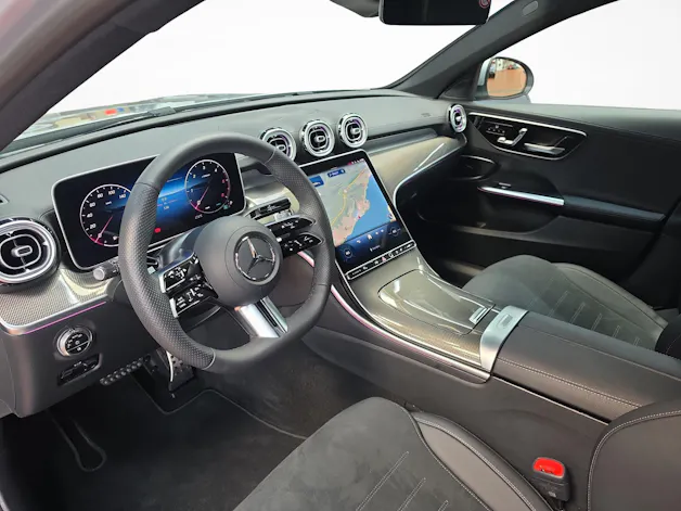 MERCEDES-BENZ C 220 d 4MATIC T-Modell Swiss Star AMG Line