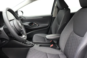 Fahrzeugbild TOYOTA Yaris 1.5 VVT-i HSD Trend inkl. Gratisservice