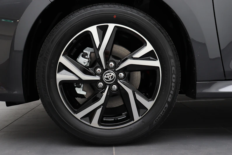 Fahrzeugbild TOYOTA YARIS
