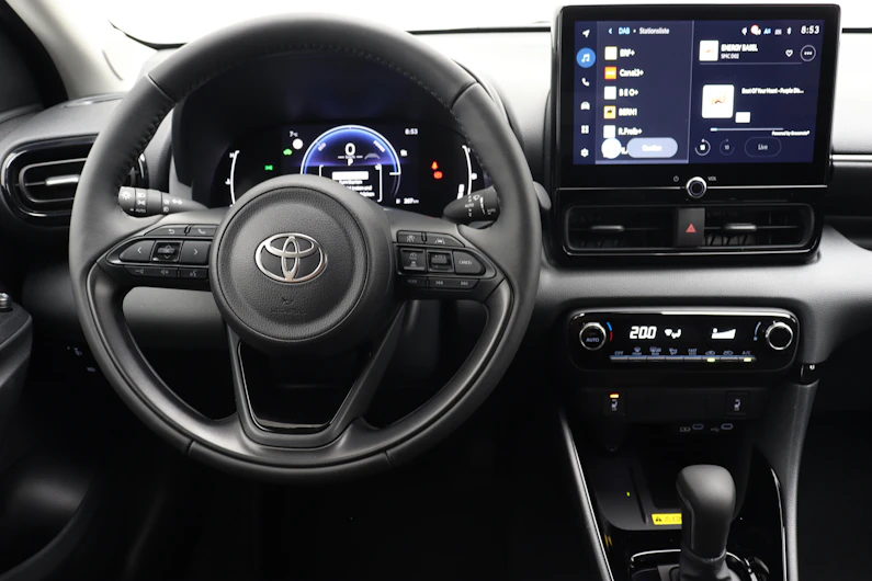 Fahrzeugbild TOYOTA YARIS