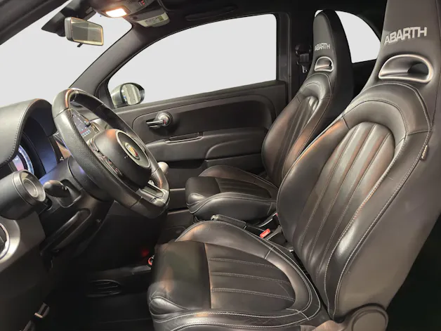 FIAT 595 C Abarth 1.4 T-Jet 165 Turismo