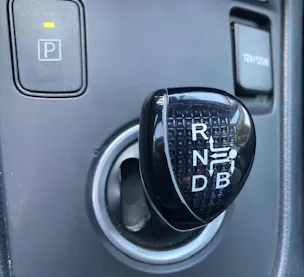 Toyota Auris Touring Sports 1.8 HSD Trend